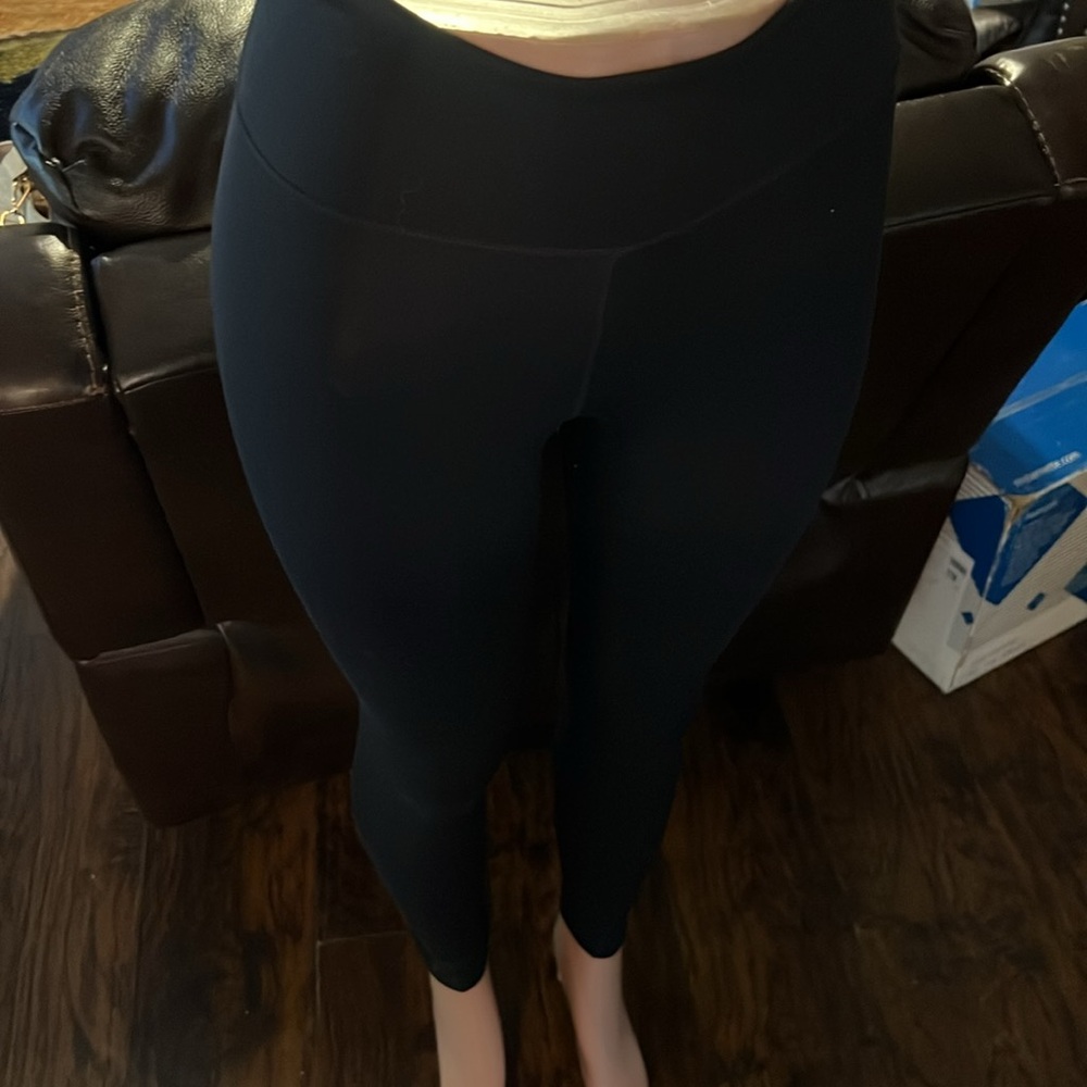 Nike 🤩 - Picture 3 of 4